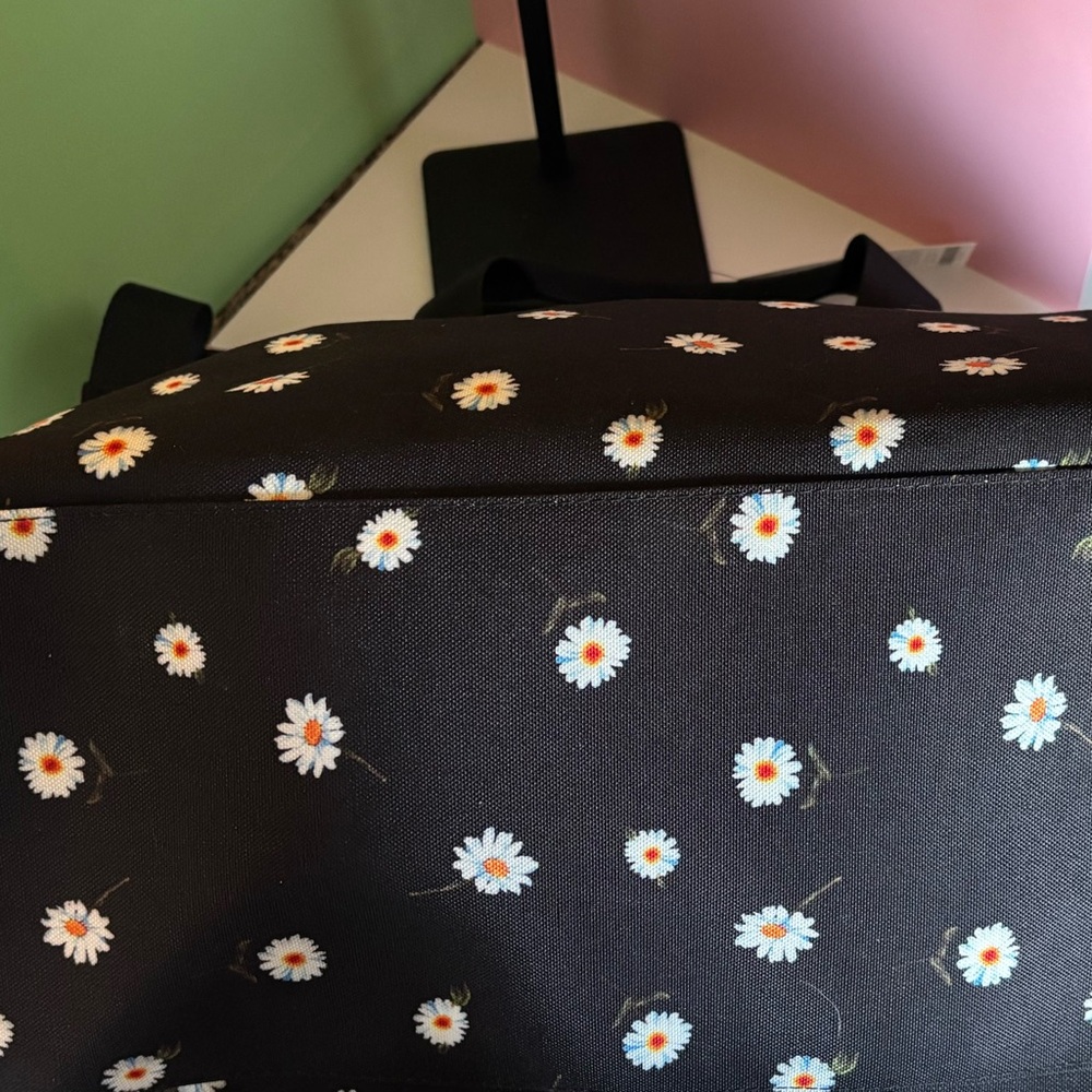ALICE & OLIVIA Floral Black Duffel Bag, NWT - Picture 2 of 7